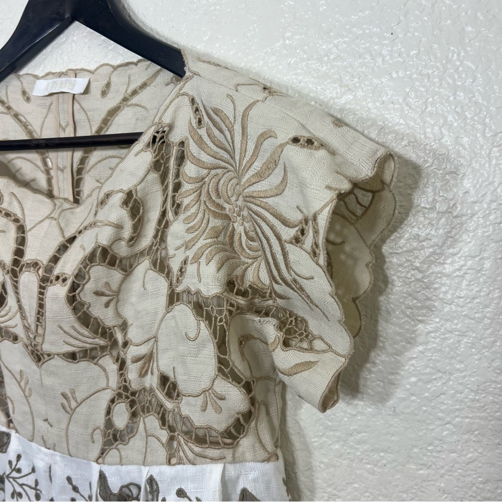 Chloe Eyelet Cotton Blend Top Cream and White Boho Size L - Picture 3 of 10